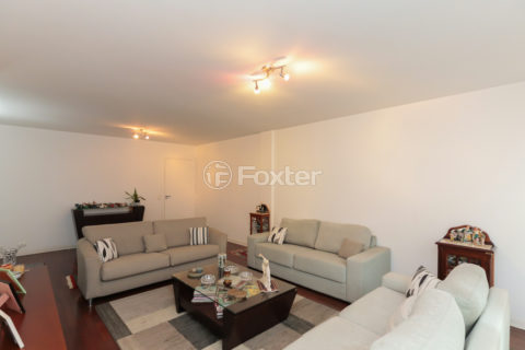 Image 4 - 1010671