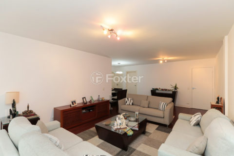 Image 3 - 1010671