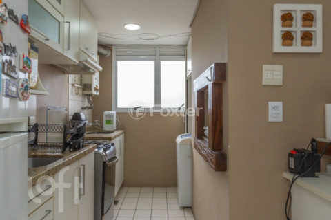 Image 5 - 1010674