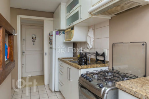 Image 7 - 1010674