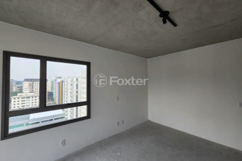 Image 6 - 1010722