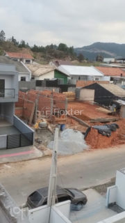 Image 8 - 1010737