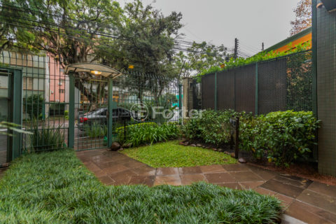 Image 30 - 1010776