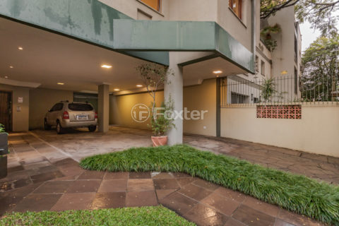 Image 32 - 1010776