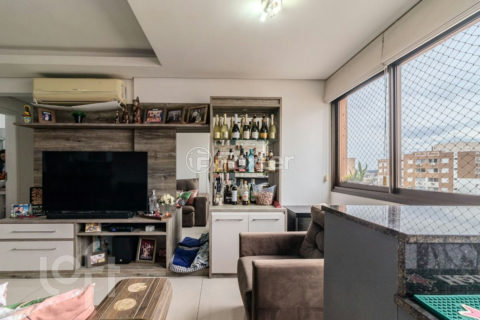 Image 5 - 1010791