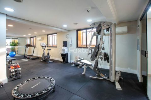 Image 18 - 1010801