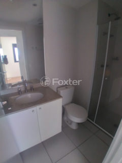 Image 13 - 1010805