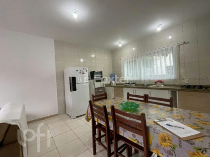Image 3 - 1010807
