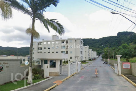 Image 9 - 1010810