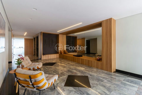 Image 38 - 1010854