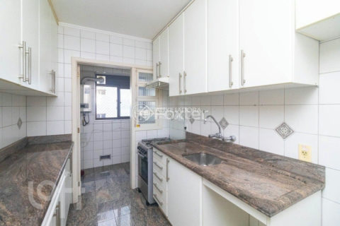 Image 7 - 1010972