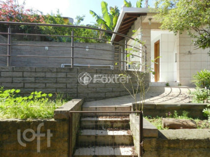 Image 32 - 1011027