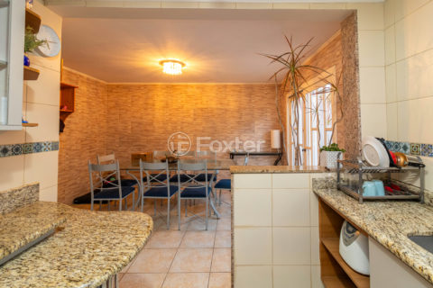 Image 30 - 1011031