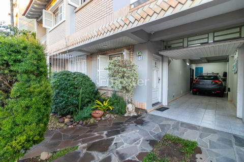Image 34 - 1011031