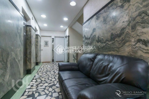 Image 2 - 1011039