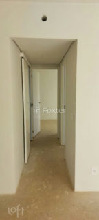 Image 3 - 1011063
