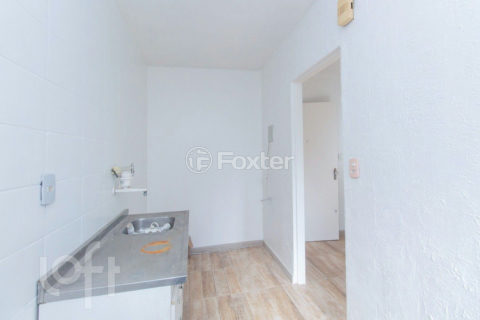 Image 4 - 1011078
