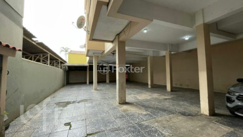 Image 4 - 1011093