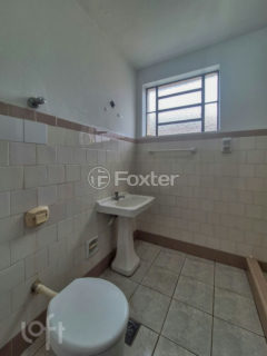 Image 7 - 1011104