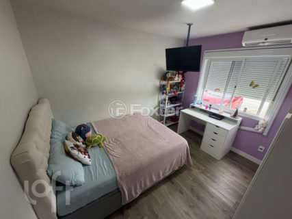 Image 7 - 1011114