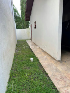 Image 4 - 1011116