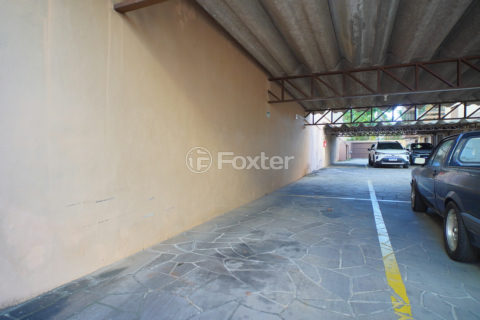 Image 27 - 1011121