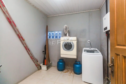 Image 33 - 1011129