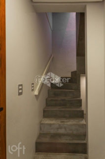 Image 38 - 1011156