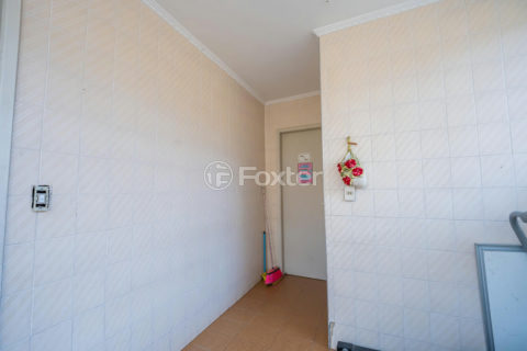 Image 30 - 1011174