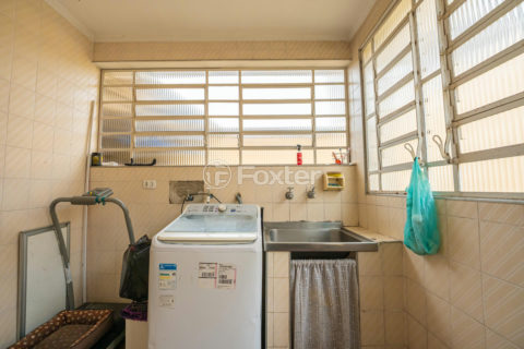 Image 29 - 1011174