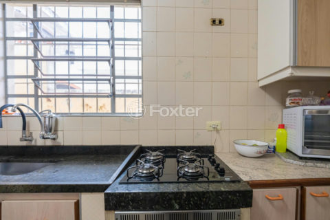 Image 27 - 1011174