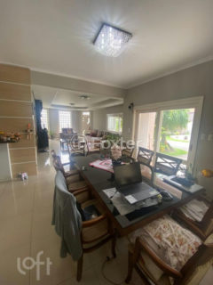 Image 34 - 1011177