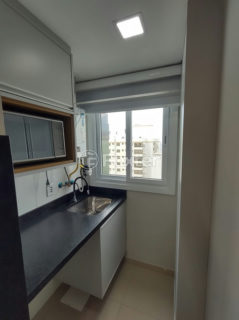 Image 32 - 1011209