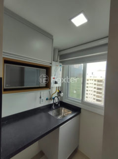 Image 34 - 1011209