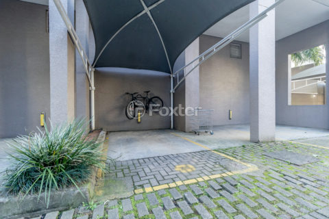 Image 20 - 1011224