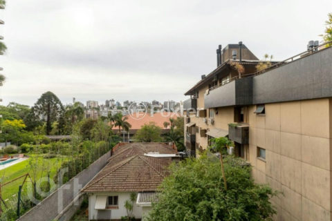 Image 31 - 1011265