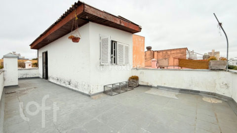 Image 21 - 1011278