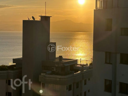 Image 8 - 1011299