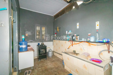 Image 28 - 1011332