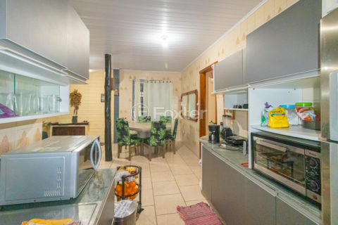 Image 20 - 1011332
