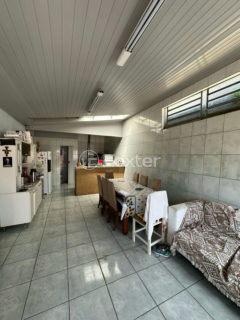 Image 3 - 1011338