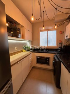 Image 1 - 1011344