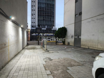 Image 2 - 1011359