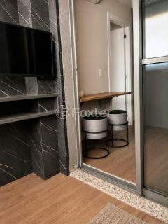 Image 9 - 1011376