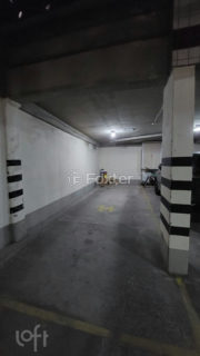 Image 42 - 1011377