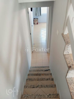 Image 8 - 1011388