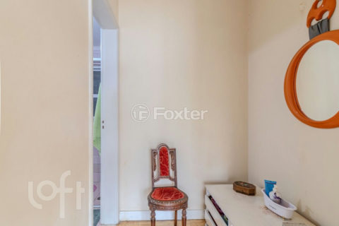 Image 32 - 1011392