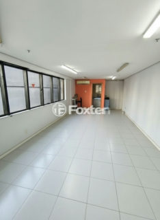 Image 3 - 1011458