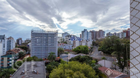 Image 28 - 1011464