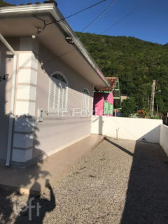 Image 4 - 1011467
